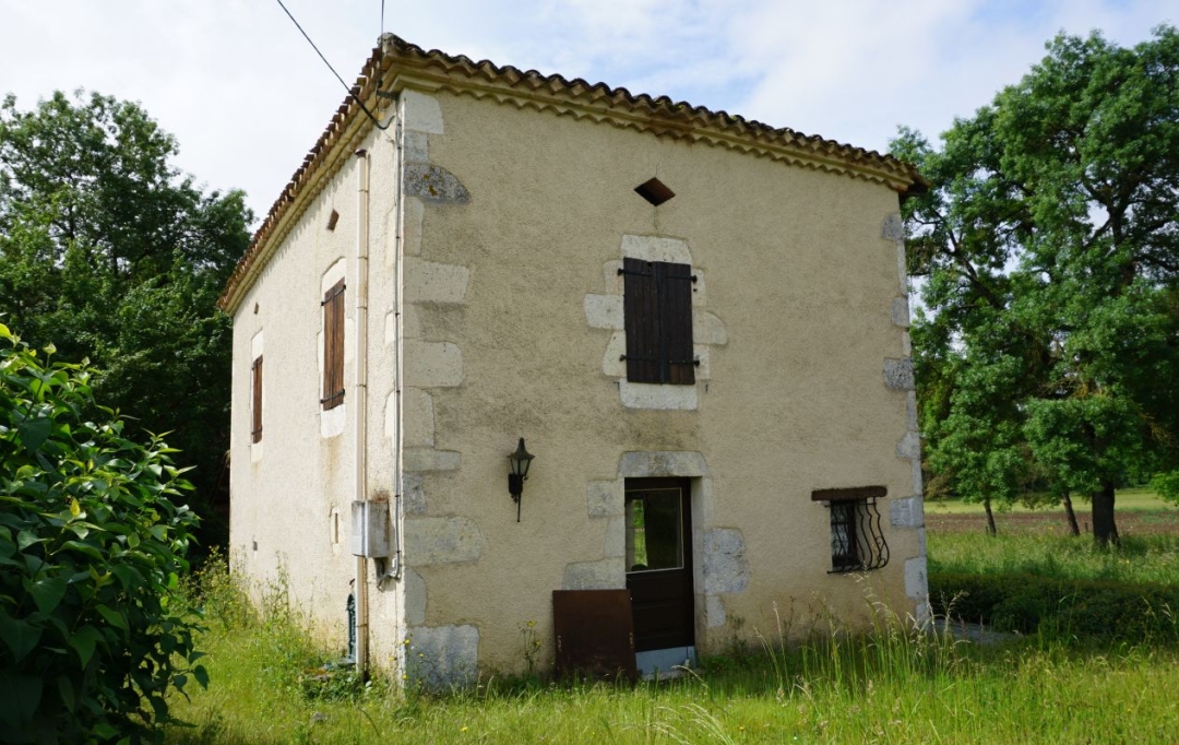 AGENCE IMMOBILIERE MARIN : House | CASTELNAU-MONTRATIER-SAINTE-ALAUZIE (46170) | 92 m2 | 180 200 € 