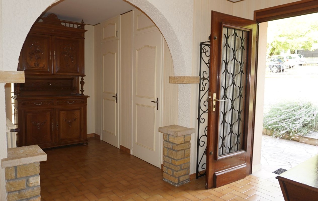 AGENCE IMMOBILIERE MARIN : House | CASTELNAU-MONTRATIER (46170) | 141 m2 | 179 000 € 