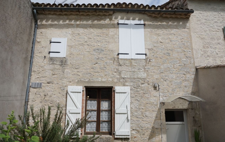 Maison   CASTELNAU-MONTRATIER  80 m2 142 500 € 